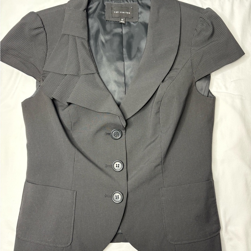 The Limited Women's Gray Short Sleeve Blazer